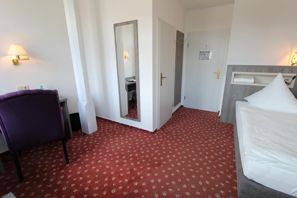 Hotel Thormaehlen Bliestorf Habitación foto